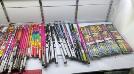 Pirotexniki vasitələr satan 11 nəfər saxlanılıb