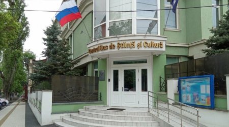 Moldova Rusiyanı "Rus Evi" ilə bağlı razılaşmanı ləğv etdiyi barədə xəbərdar edib