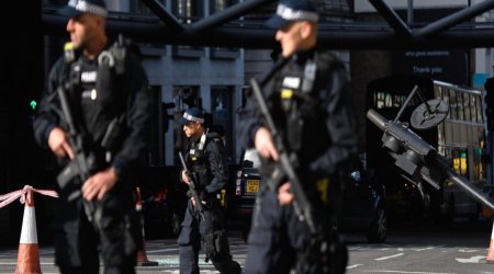 В британской больнице 20-летний парень ранил ломом пять человек