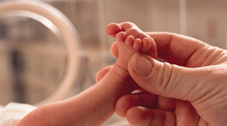 Первый ребенок в новом году в Азербайджане