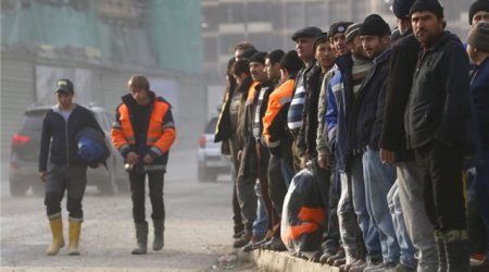 Ötən il Azərbaycanda əcnəbilər üçün iş icazəsinə 10 minə yaxın müraciət daxil olub