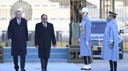 Премьер-министр Малайзии находится с официальным визитом в Турции