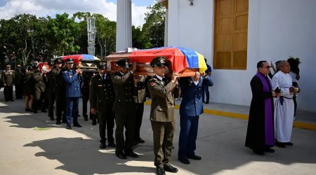 Venesuelanın daxili işlər naziri ABŞ əməliyyatında təxminən 100 nəfərin öldüyünü açıqlayıb