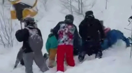 Gürcüstanda turistlər qar uçqunu altında qalıb