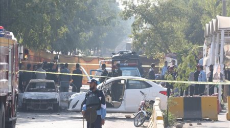 Pakistanda partlayış nəticəsində yeddi polis əməkdaşı ölüb