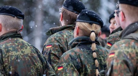 Бундесвер рассылает анкеты молодежи