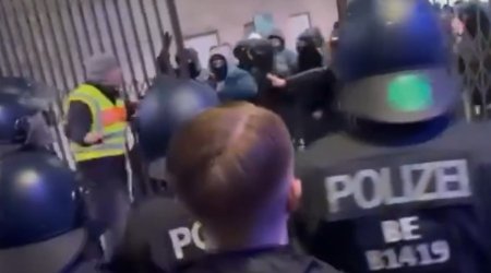 Более 50 человек пострадали в Берлине в стычках перед матчем второй Бундеслиги