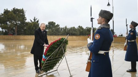 Президент Ильхам Алиев почтил память шехидов 20 Января