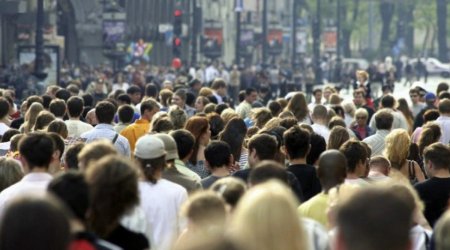 Azərbaycan əhalisinin sayı artıb