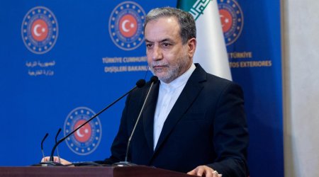 Iran&rsquo;s foreign minister barred from Davos forum &mdash; organisers