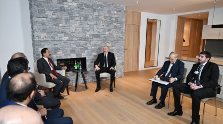 Aliyev holds series of meetings in Davos