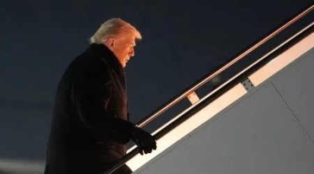 CNN: Trampı Davosa aparmalı olan təyyarə texniki nasazlıq aşkarlanıb