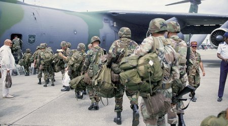 İsveç hərbçiləri Qrenlandiyanı tərk edir