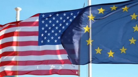 ЕС заморозил торговое соглашение с США на фоне угроз Трампа