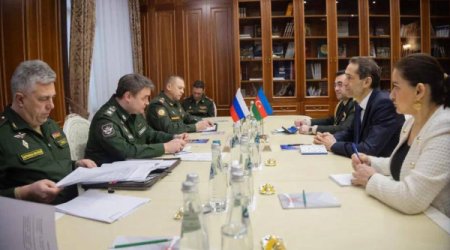 Посол Азербайджана встретился с заместителем министра обороны России