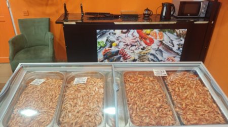 Saxta krevetka satışı barədə yayılan məlumat əsasında araşdırma aparılıb