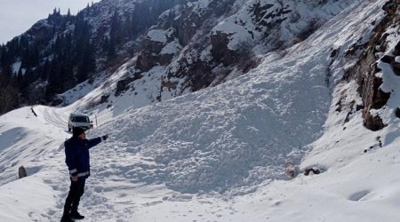 Almatıda alpinist 3630 metr yüksəklikdən təxliyə edilib