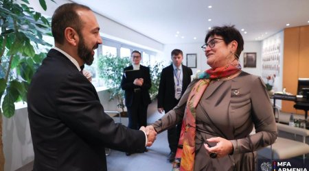 Mirzoyan AŞPA rəhbəri ilə İrəvan və Bakı arasında sülh prosesindən danışıb