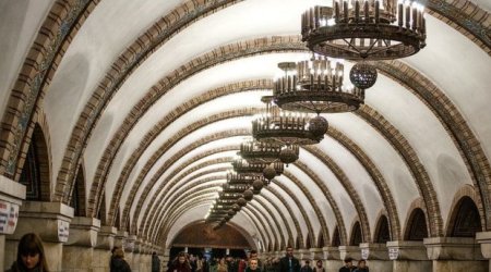 Kiyev metrosu fəaliyyətini dayandırdı
