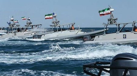 Иран начал двухдневные военно-морские учения в Ормузском проливе