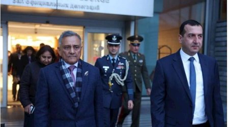 Hindistan ordusunun Baş qərargah rəisi Ermənistana səfər edib