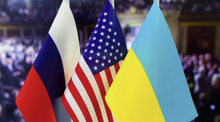 Əbu-Dabidə üçtərəfli görüş başlayıb