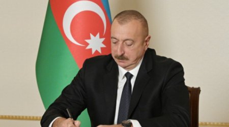 Ильхам Алиев уволил Салеха Мамедова и назначил Вусала Насирли