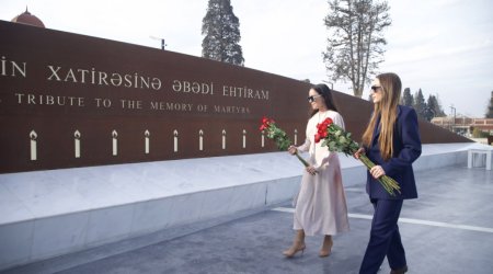 Лейла Алиева и Алена Алиева посетили Гянджинский мемориальный комплекс и семью Натигa Гасымова