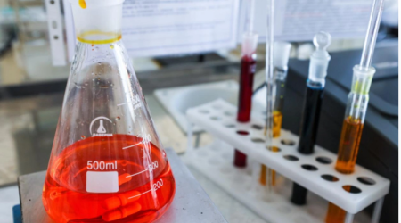 Scientists develop sensor to quickly detect sugar and alcohol in drinks