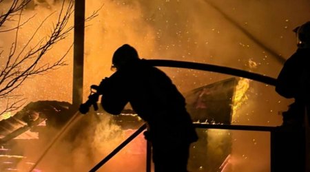 Zirədə söhbətgah yanıb