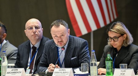 В Баку состоялся круглый стол в рамках бизнес-миссии Торговой палаты США