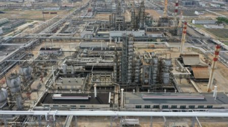 Остановился крупнейший НПЗ в России