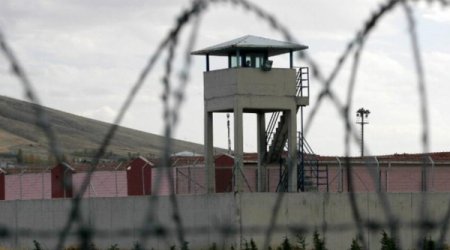 Турция может освободить тысячи боевиков