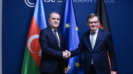 Джейхун Байрамов встретился с главой МИД Германии