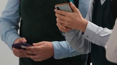 UK government may ban social media access for under-16s from 2026 &ndash; The Times