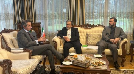 Арагчи и Гросси обсудили ядерные переговоры с США