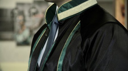 Azərbaycanda üç vəki lcəzalandırılıb