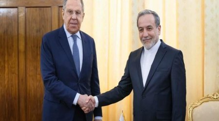 Iran, Russia FMs discuss Iran nuclear issue by phone