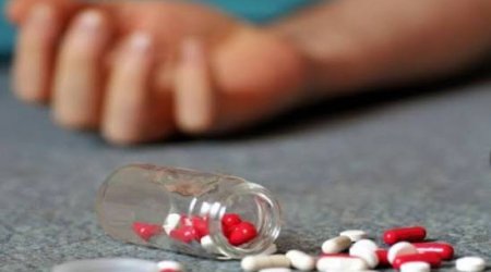 35 yaşlı qadın dərmandan zəhərləndi