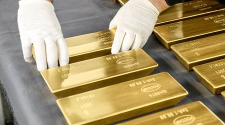 На биржах золото и серебро подорожали