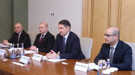 Минфин Азербайджана и ЕБРР рассмотрели приоритеты сотрудничества