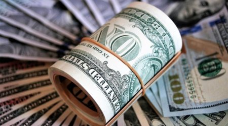 Azerbaijan manat steady, euro rises and rouble falls
