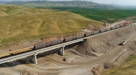 Horadiz-Ağbənd dəmiryol xəttinin tikintisi70% tamamlanıb