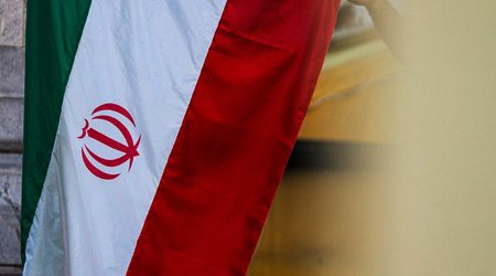 Canada tells its citizens to &lsquo;leave Iran now if you can&rsquo;