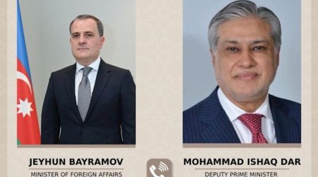 Azərbaycan və Pakistanın XİN başçıları regiondakı vəziyyəti müzakirə ediblər