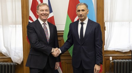 Nəbiyev britaniyalı nazirlə görüşüb