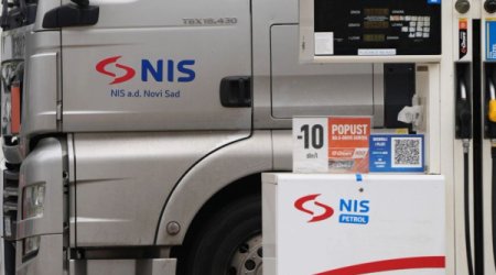 Сербия запретила экспорт бензина и дизеля