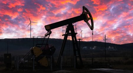 &ldquo;Azeri Light&rdquo; nefti 103 dolları ötüb