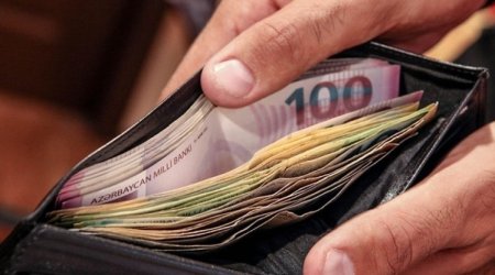 Bakıda orta aylıq əməkhaqqı artıb