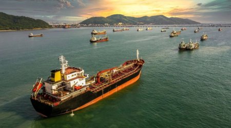 Саудиты перенаправляют танкеры в Красное море